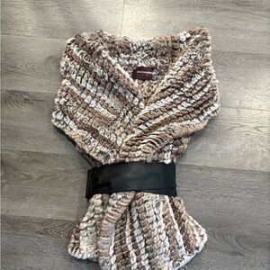 Johnston & Murphy Brown and Cream Faux Fur Cable Knit Wrap